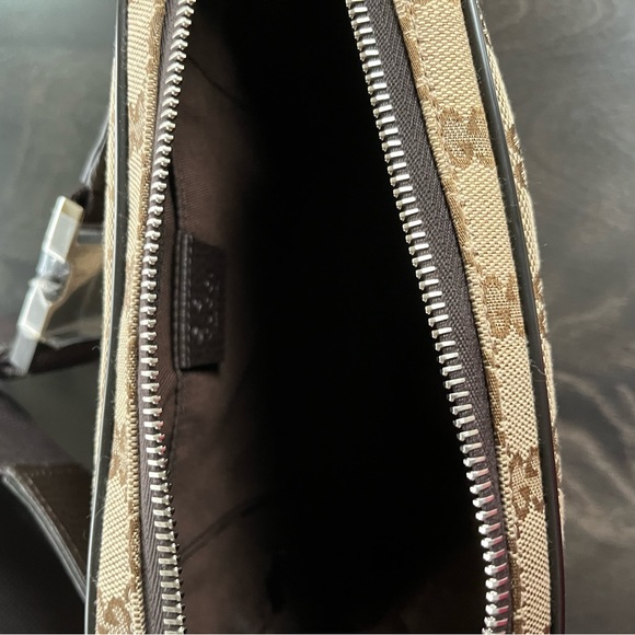 GG Canvas Waist Bag - Picture 4 of 11